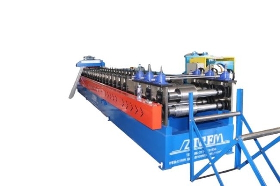 Machine de formage de rouleaux de planche et de bâton avec apparence texturée