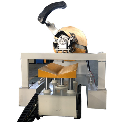 Decoiler hydraulique automatique pour le roulement de feuille de toiture en métal formant la machine
