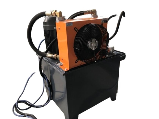 Machine de formage de rouleaux à fente et à piste de haute qualité pour une fixation positive et une résistance à la paroi