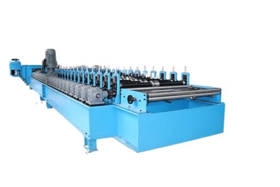 Machine de formage de rouleaux de toits trapézoïdaux à grande vitesse personnalisable