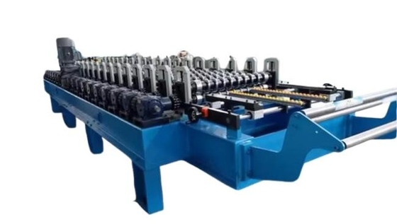 Machine de formage à rouleaux de tôles de toiture en métal ondulé à grande vitesse
