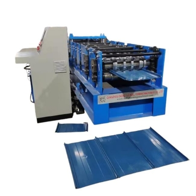 Machine à former des rouleaux de tôle d'acier pour la production de panneaux de verrouillage de toiture métallique à couture debout