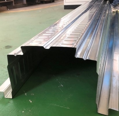 Machine de laminage à ondes simples de revêtement en acier avec cadre soudé à plaque moyenne