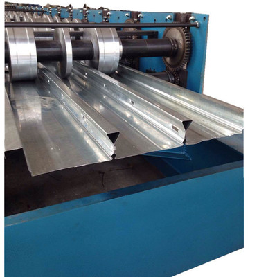 Machine de formage de rouleaux pour le marché des États-Unis Conçue et fabriquée pour les besoins spécifiques du pays
