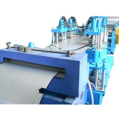 Machine à former des rouleaux de tôles d'acier personnalisables pour le renforcement des panneaux