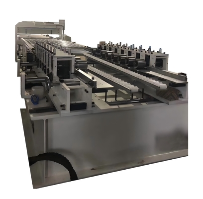 18 stations machine de formage de rouleaux de supermarché avec capacité de largeur réglable