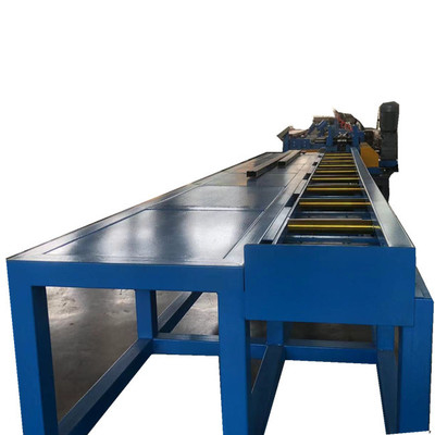 Service professionnel un à un pour la machine de formage de rouleaux de panneaux de tablettes personnalisés