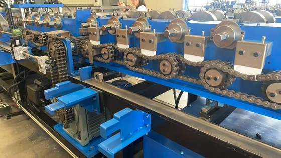 Équipement de machine de formage de villas en acier léger réglable