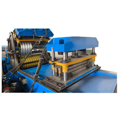 Machine de formage à rouleaux à profilés de lits de jardin élevés