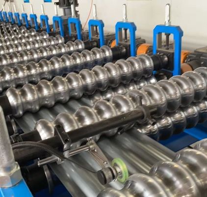 Machine de formage à rouleaux à profilés de lits de jardin élevés