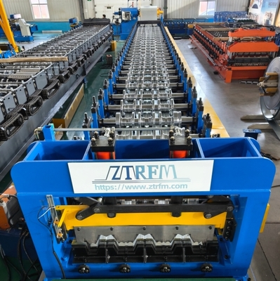 MACHINES DE FORMAGE DE ROULEAUX POUR PLANCHERS MÉTALLIQUES