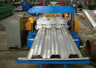 Petit pain galvanisé de plate-forme de plancher en acier formant la machine, petit pain de carrelage formant la machine